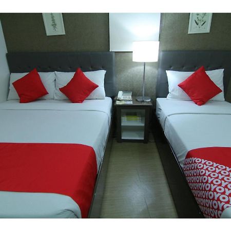 Oyo 24H City Hotel Near Makati Medical Center Makati City Екстер'єр фото
