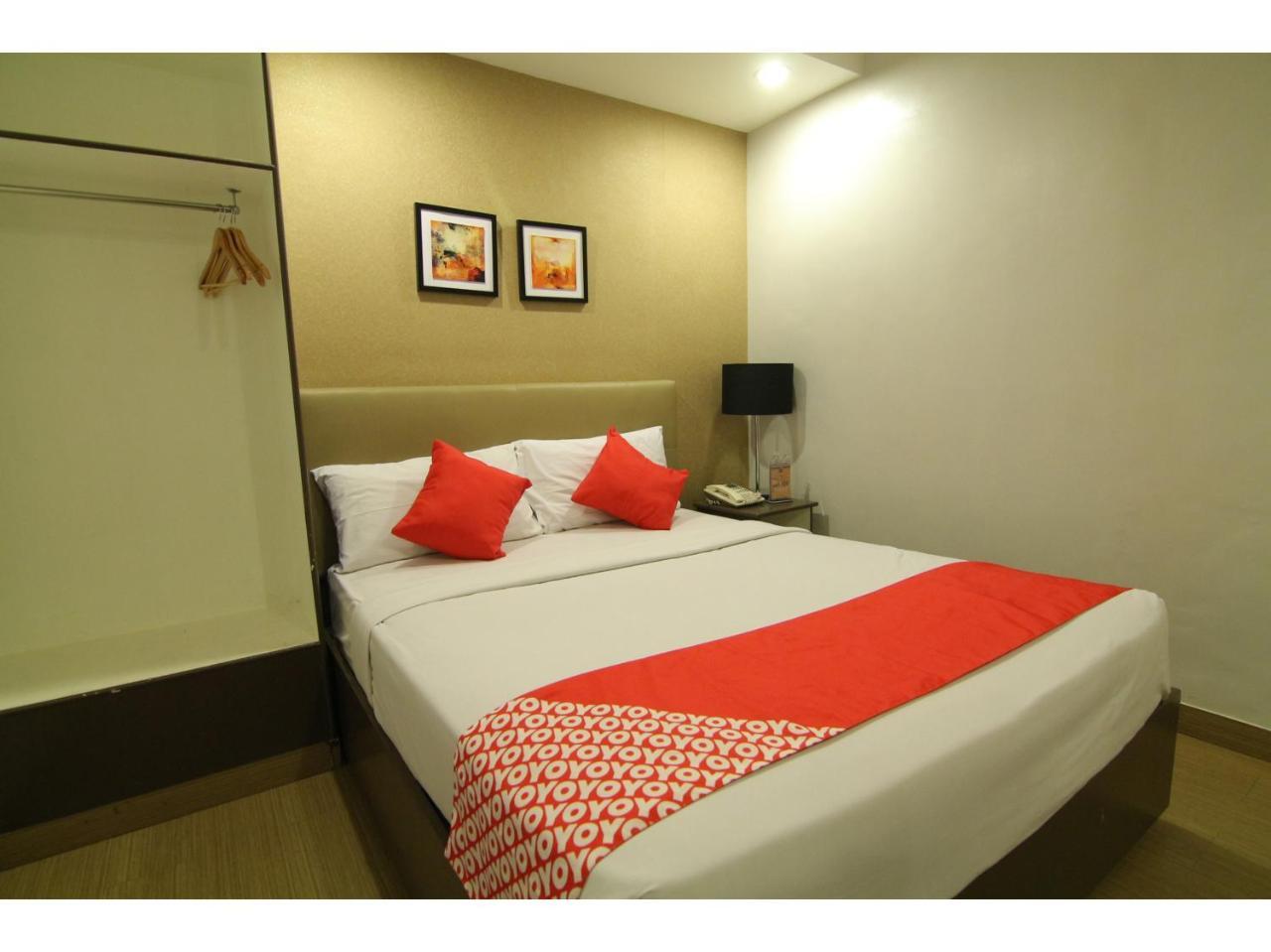 Oyo 24H City Hotel Near Makati Medical Center Makati City Екстер'єр фото
