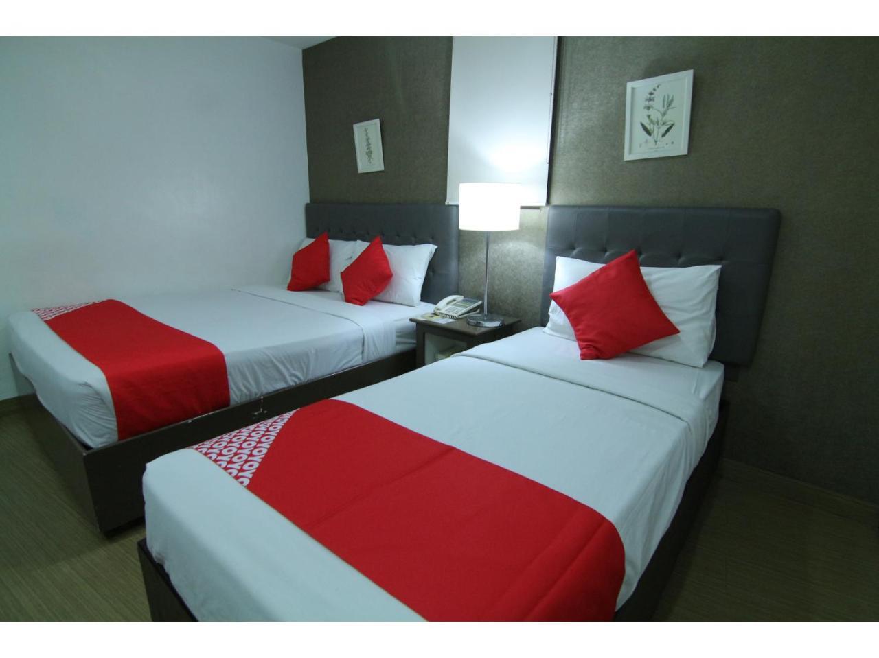 Oyo 24H City Hotel Near Makati Medical Center Makati City Екстер'єр фото
